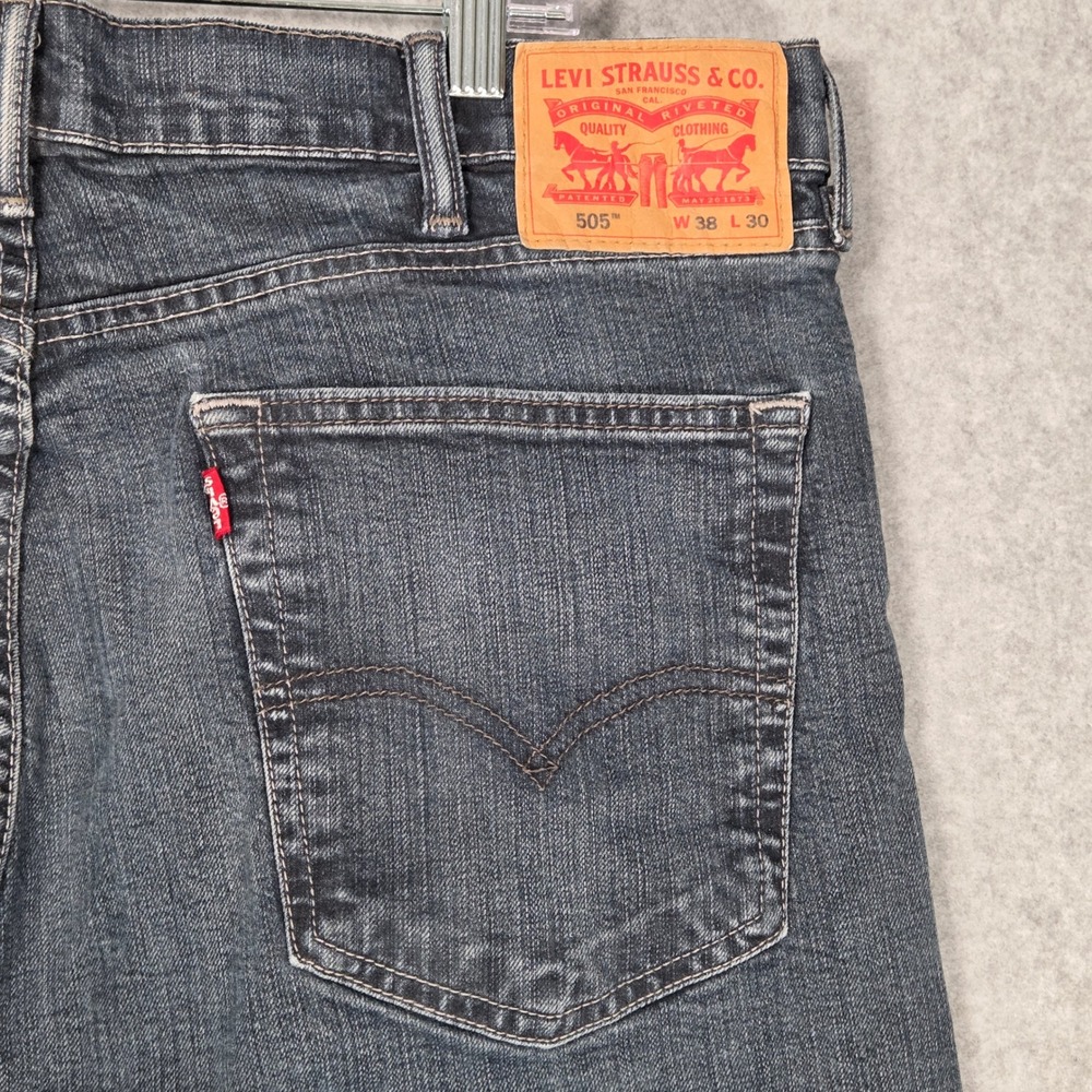 Levi's Mens 38 x‎ 30 505 Regular Jeans Dark Wash Straight Fit Whiskering